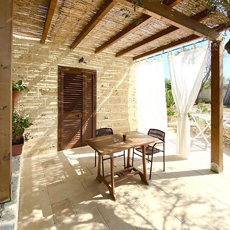 Le Stanze Di Ray - Salento Homes บอร์กาญเญ ภายนอก รูปภาพ
